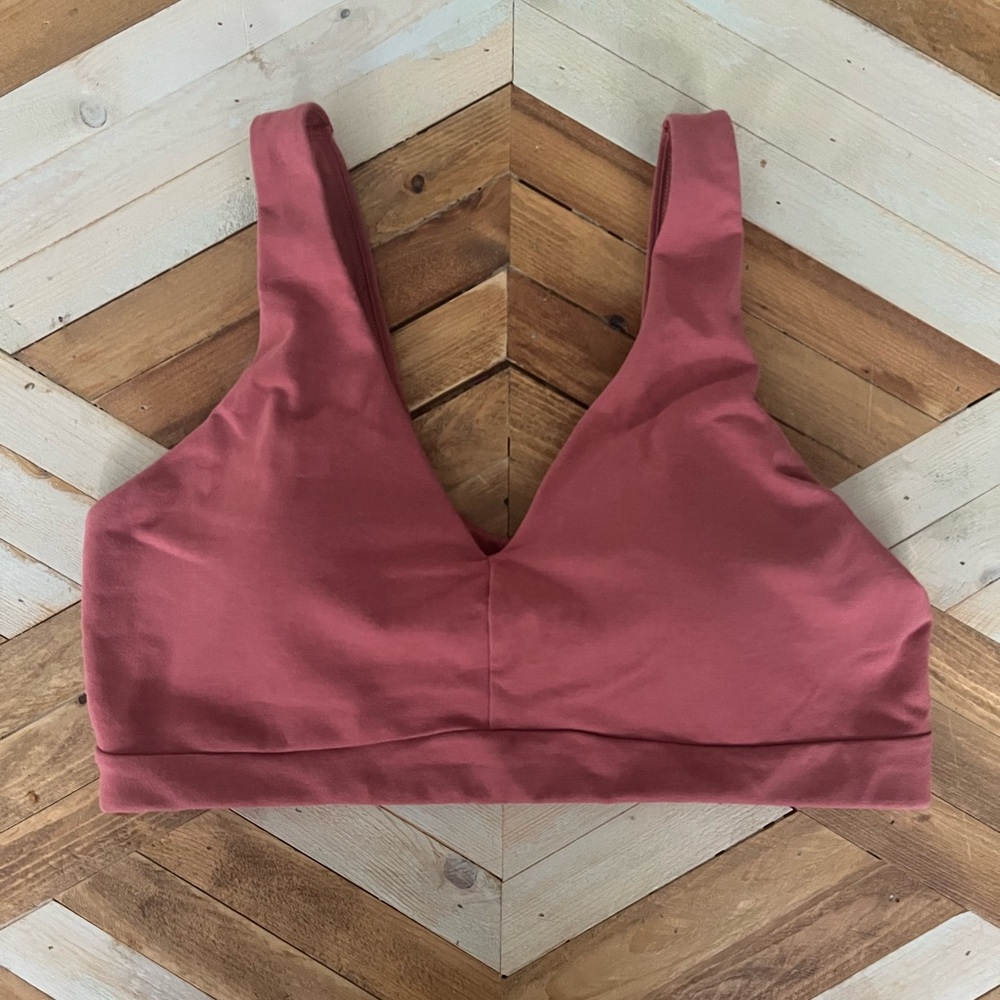 Old Navy Powerchill Mauve Sports Bra Size Large